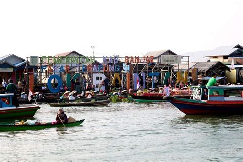 Festival Pasar Terapung Lok Baintan Bupati Harapkan Tingkatkan