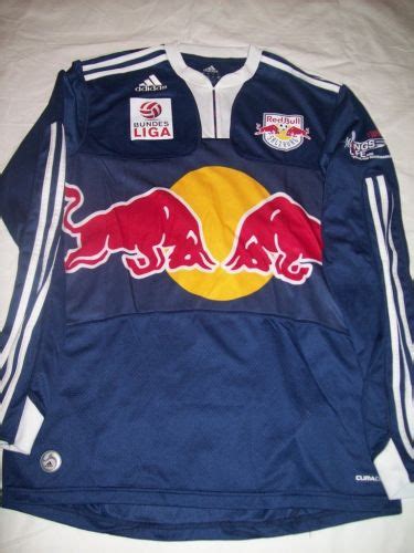 Red Bull Salzburg 2009 10 Kits