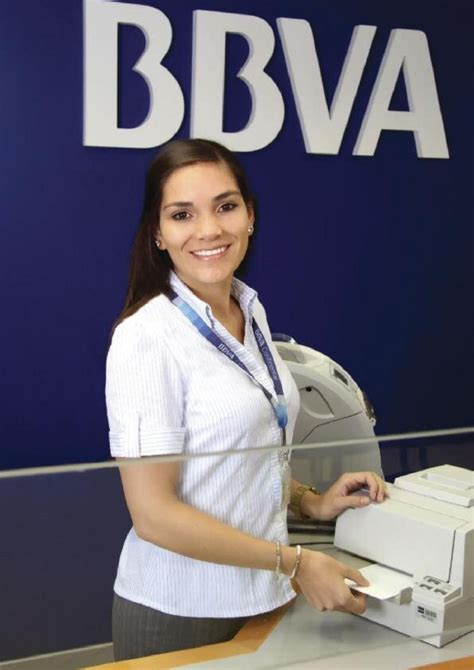 ¿cuánto Gana Un Trabajador De Bbva Lista De Sueldos 2023 La Verdad Noticias