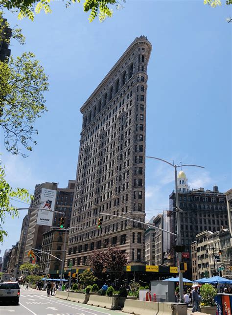 New York S Landmark Flatiron Sold Hopefully For Real This Time