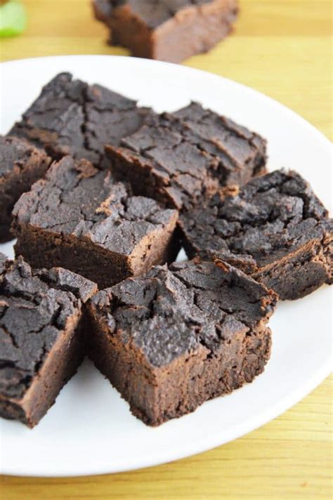 Fit brownies z fasoli bez cukru zdrowe wegańskie ekspresowe ciasto