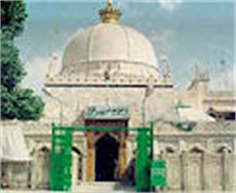 Prithvi Raj Chauhan: Prithviraj Chauhan's Tomb