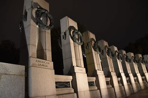 Washington DC Monuments At Night (Best DC Monuments At Night Tours ...