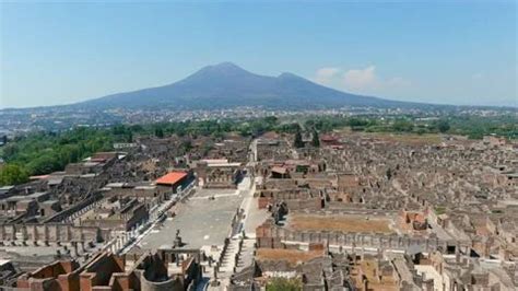 Aerial view of ruins of Pompeii, Roman c... | Stock Video | Pond5