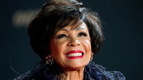 Dame Shirley Bassey To Release First New Album In Five Years Bbc News