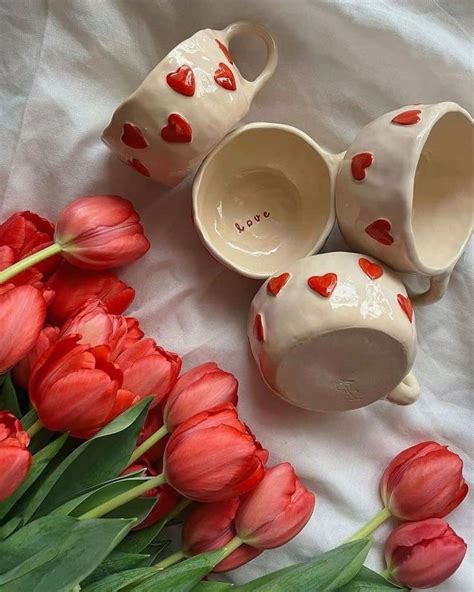 Pin By Melissa Sagastume On D I Y Clay Mugs Pottery Mugs Ceramics