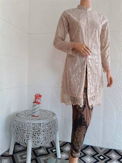 Kebaya In Nude Women S Fashion Muslimah Fashion Baju Kurung Sets