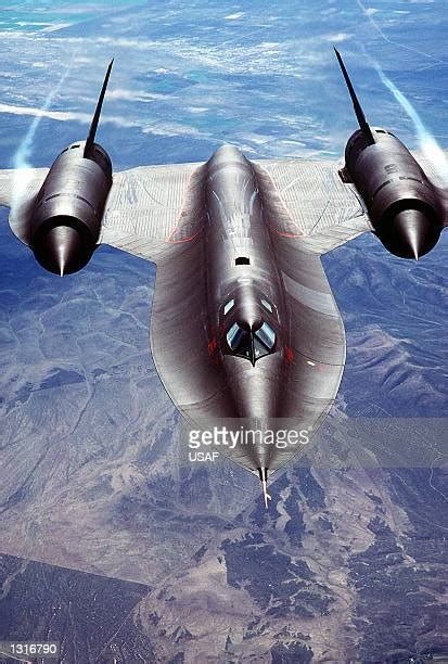 205 Lockheed Sr 71 Blackbird Stock Photos High Res Pictures And