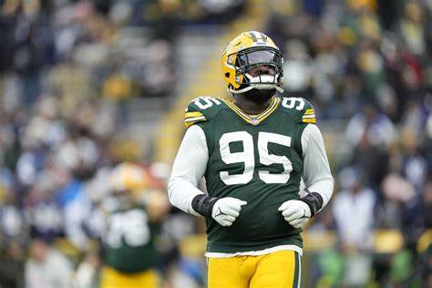 Devonte Wyatts A Breakout Candidate For Packers In 2023 Per Bucky