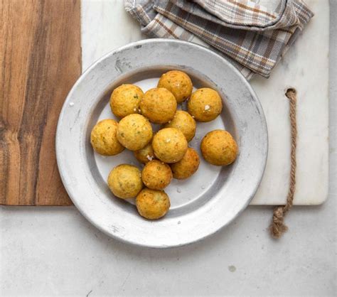 Polpette Cacio E Uova Alle Erbe Ricetta Cucina Naturale Polpette