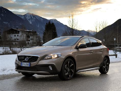 Fotos De Volvo V Cross Country D