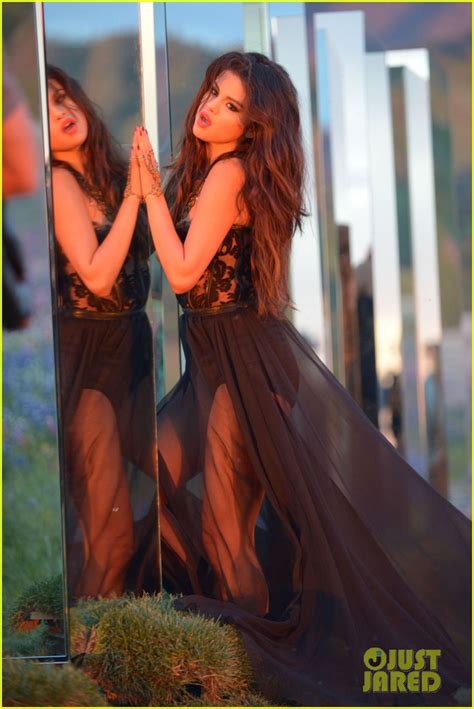 Full Sized Photo of selena gomez come get it video shoot pictures 34 ...