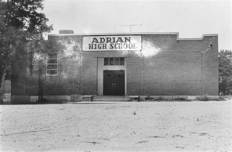 IMAGES OF OUR PAST - ADRIAN HIGH SCHOOL BASKETBALL TEAMS - 1975-1976.