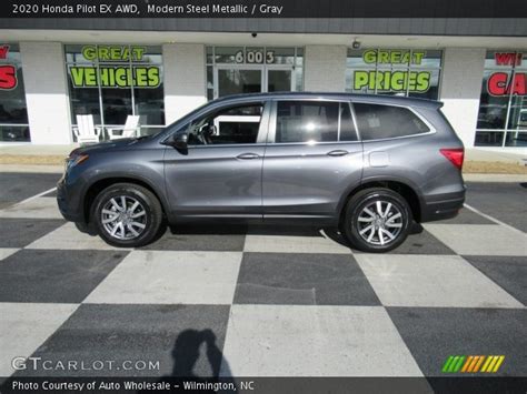 Modern Steel Metallic 2020 Honda Pilot EX AWD Gray Interior