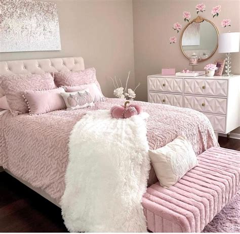 8 Ways That Show Why Pink Is A Fabulous Colour For A Bedroom Pink