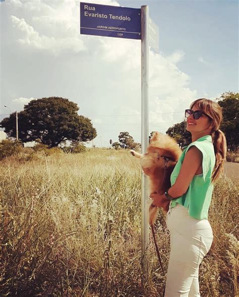 Juliana Ferreira (@juliana.tendolo) • Instagram photos and videos