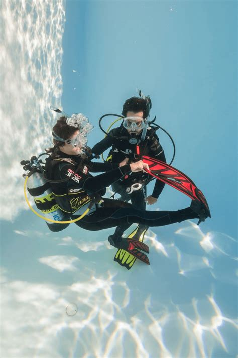 How To Become A Pro Scuba Diver Deep Blue Dive Center