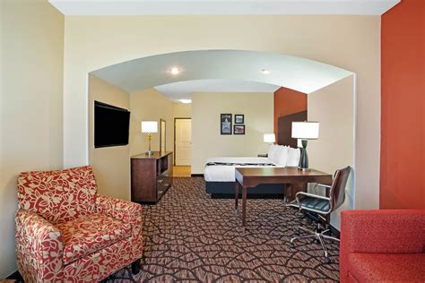 La Quinta Inn & Suites by Wyndham Pecos | Pecos, TX Hotels