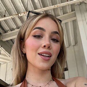 Heidi Haze Hotwife Heidihazeofficial Hotwifeheidinc Nude Leaks Onlyfans Onlyfans Fapellino