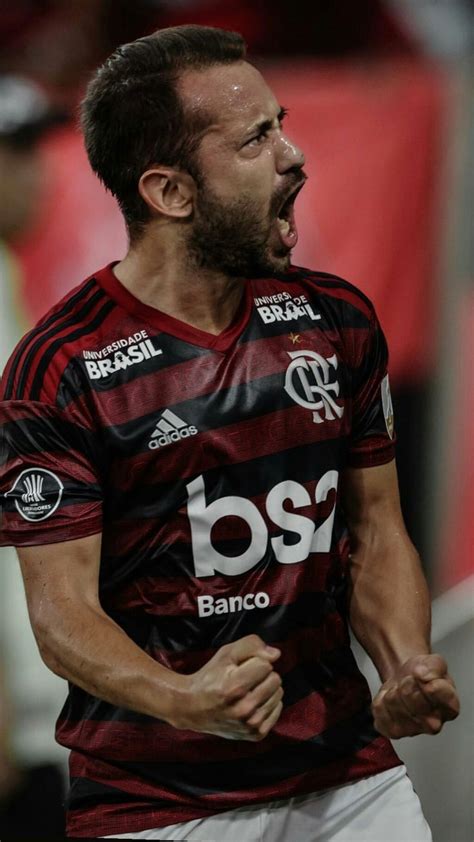 Verton Ribeiro Everton Everton Ribeiro Clube De Regatas Flamengo