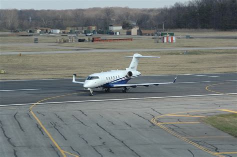 Photos Martin State Airport