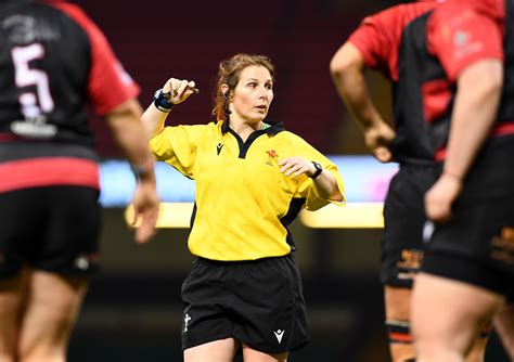Welsh Rugby Union - Davies set to create slice of refereeing history