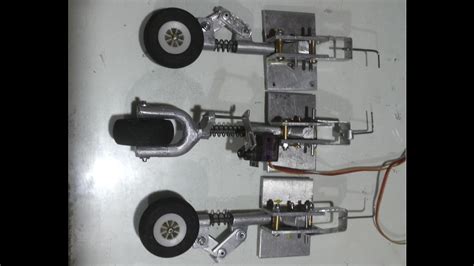 Trem De Pouso Retratil Artesanal TRAVA Para Aeromodelos Grandes