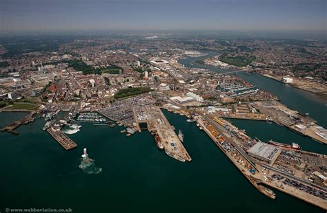 hampshire southampton aerial photographs aerial photographs