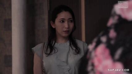 Rm In Front Of My Boss My Wife Became A Nude Model