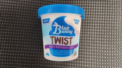 Biglt Radio S Food Reviews Blue Bunny Blu S Birthday Cake Twist Ice