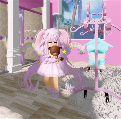 | kawaii sunset island theme | royale high | | Raining day outfit ...