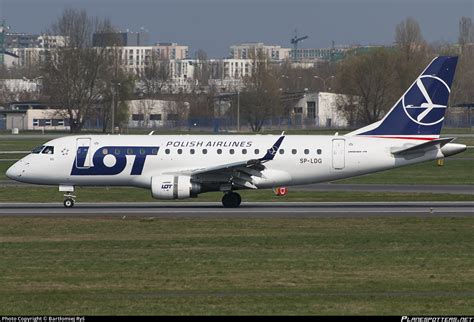 Sp Ldg Lot Polish Airlines Embraer Erj Std Erj Photo By