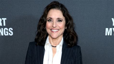 Julia Louis-Dreyfus' SNL Run Was 'Brutal,' But It Taught Her An ...