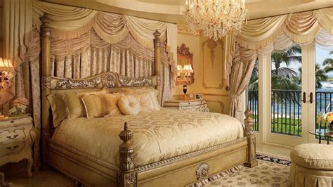 Mansion Bedroom Furniture : Gorgeous Mansion Bedroom Interior With ...