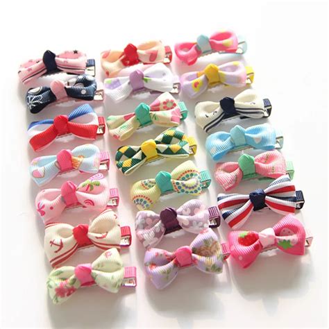 1pcs 2017 Cute Baby Hairgrips Girls Hair Clips Mini Bowknot Hair