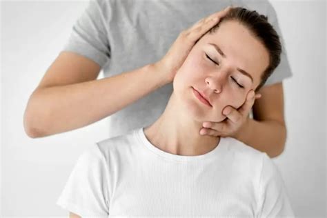 How To Treat Neck Pain When Breathing