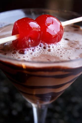 Hot Drinks for Cold Days: 20 Great Recipes