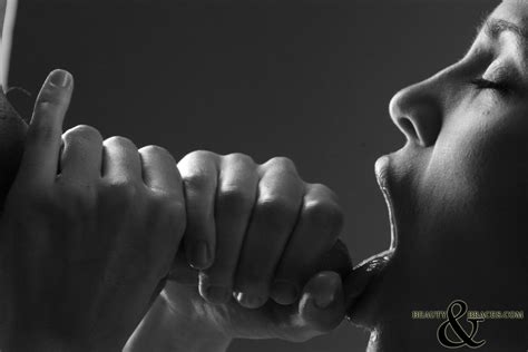 HC 0210 9406 Porn Pic