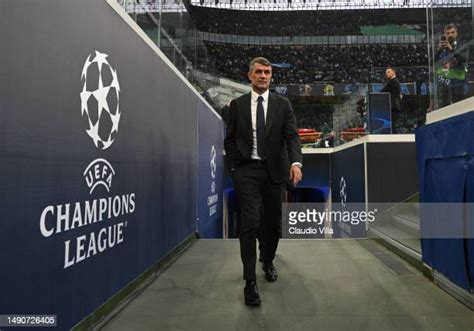 Paolo Maldini Photos Photos and Premium High Res Pictures - Getty Images