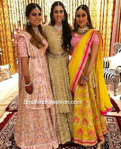 Nita Ambani And Isha Ambani In Abu Jani Sandeep Khosla 54 OFF