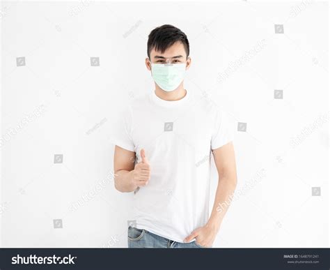 3,411 Man Wear Mask Sneezes Images, Stock Photos & Vectors | Shutterstock