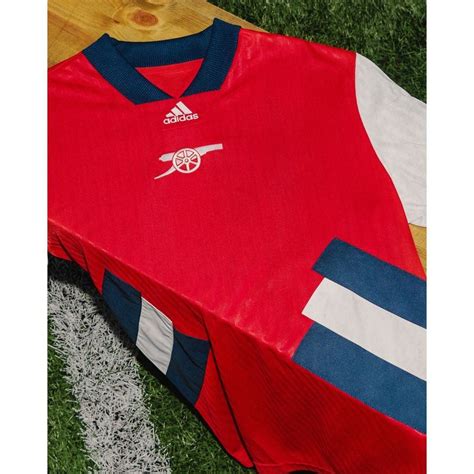 Arsenal Trenings T Skjorte Retro Icon Rød Hvit Navy