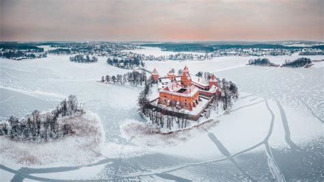 Trakai Island Castle On The Frozen Lake Galvė Wallpaper Backiee