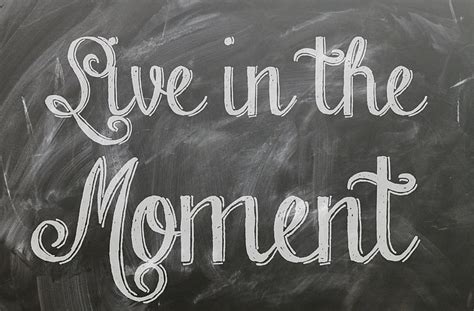 Live In The Moment 1080p 2k 4k 5k Hd Wallpapers Free Download