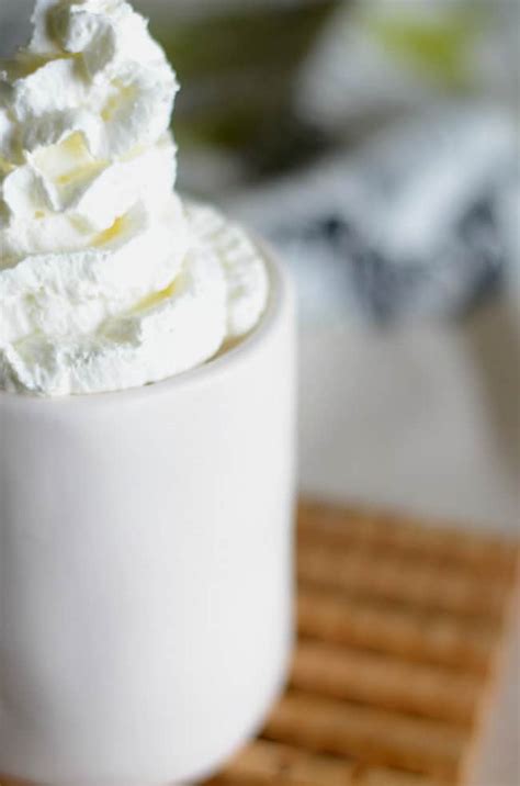 Make A Starbucks White Chocolate Mocha At Home Recipe And Video