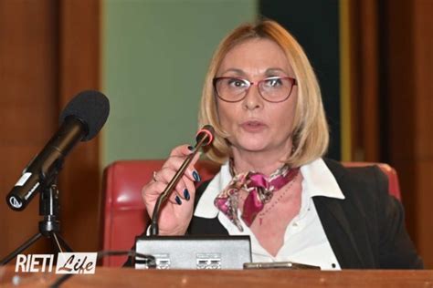 Roberta Cuneo Il Nuovo Presidente Della Provincia Di Rieti