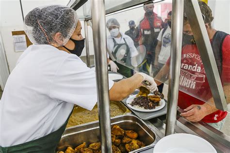 Restaurantes Populares De Curitiba Voltam A Servir Almo O Apenas No