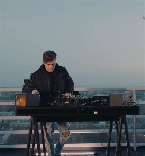 Looking For This Or Similar Jeans 😁 Martin Garrix Live From Rooftop In Amsterdam Findfashion