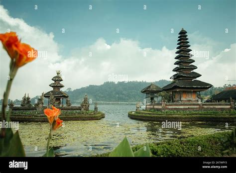 Pura Ulun Danu Bratan temple in Bali, Indonesia Stock Photo - Alamy