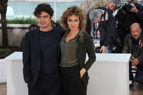 Who S Benicio Del Toro S Ex Wife Valeria Golino Bio Net Worth Affair Wiki